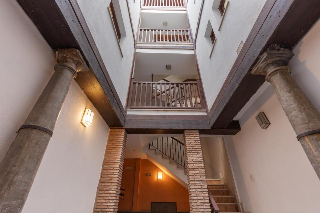 גרנדה Apartamentos Nuria 19 מראה חיצוני תמונה